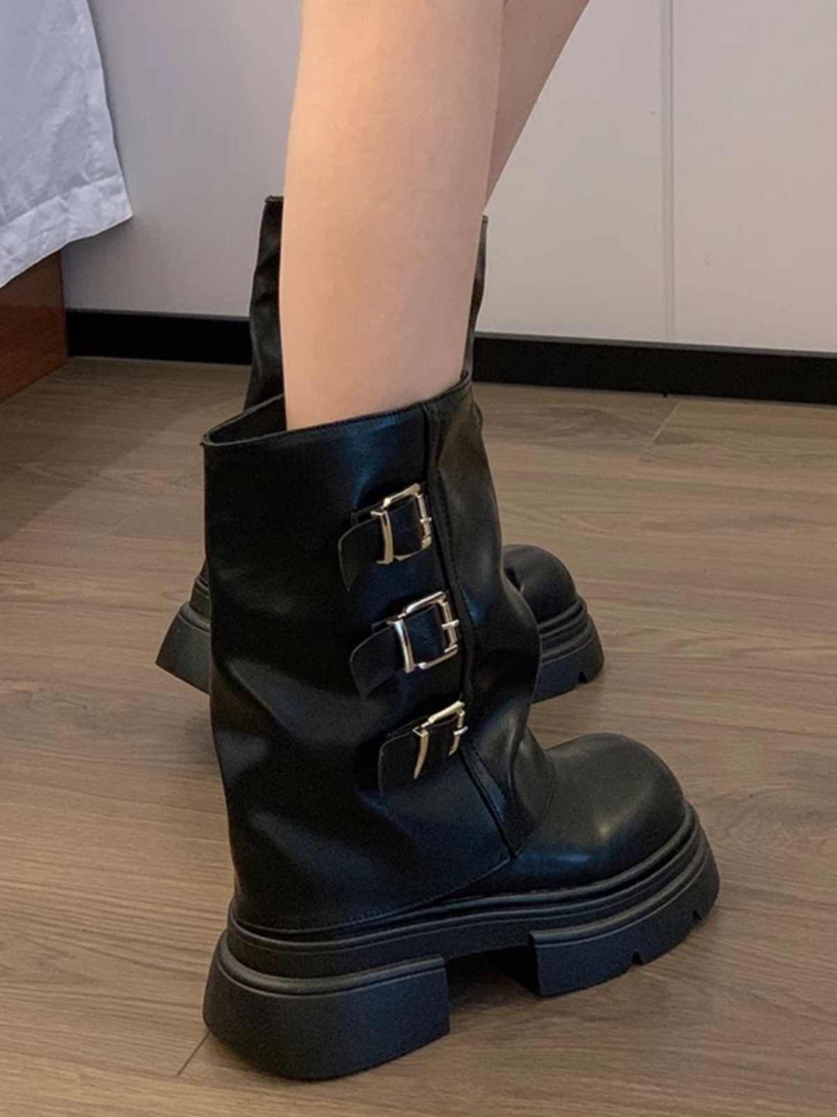 Women's Fashion Shoes Belt Buckle Platform Motorcycle Boots